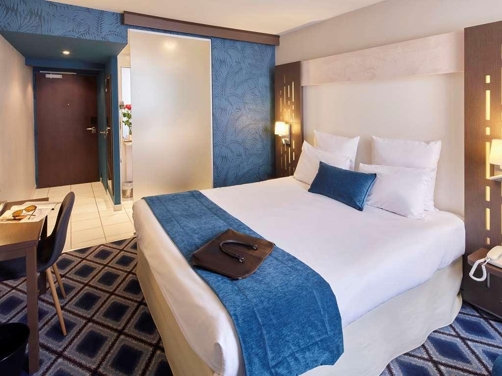 Mercure Chartres Cathedrale Ngoại thất bức ảnh