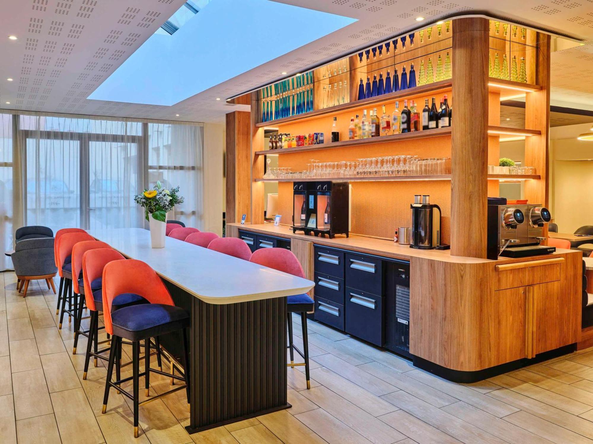 Mercure Chartres Cathedrale Ngoại thất bức ảnh