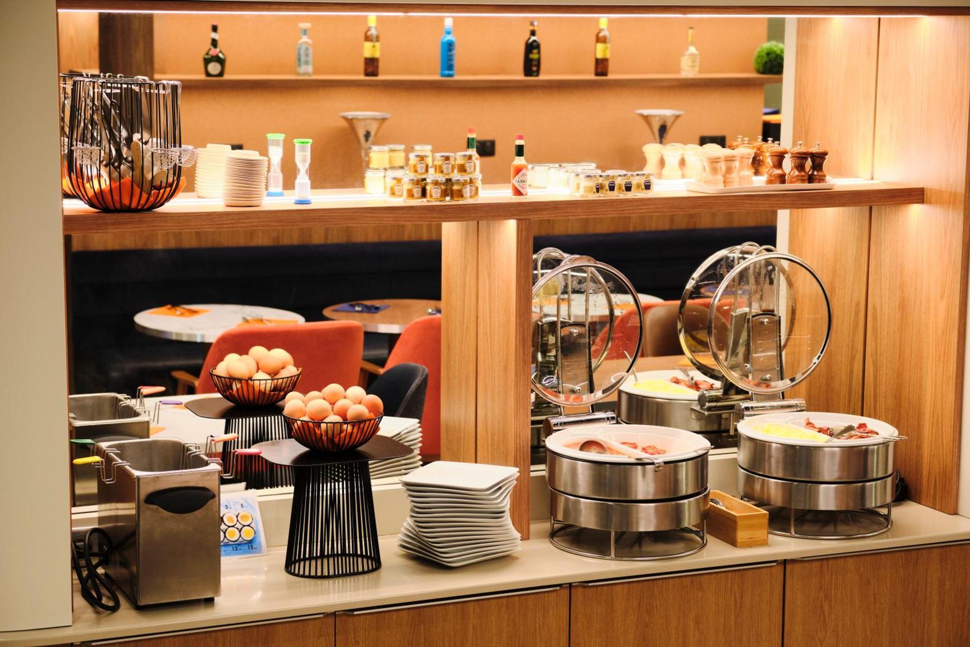 Mercure Chartres Cathedrale Ngoại thất bức ảnh