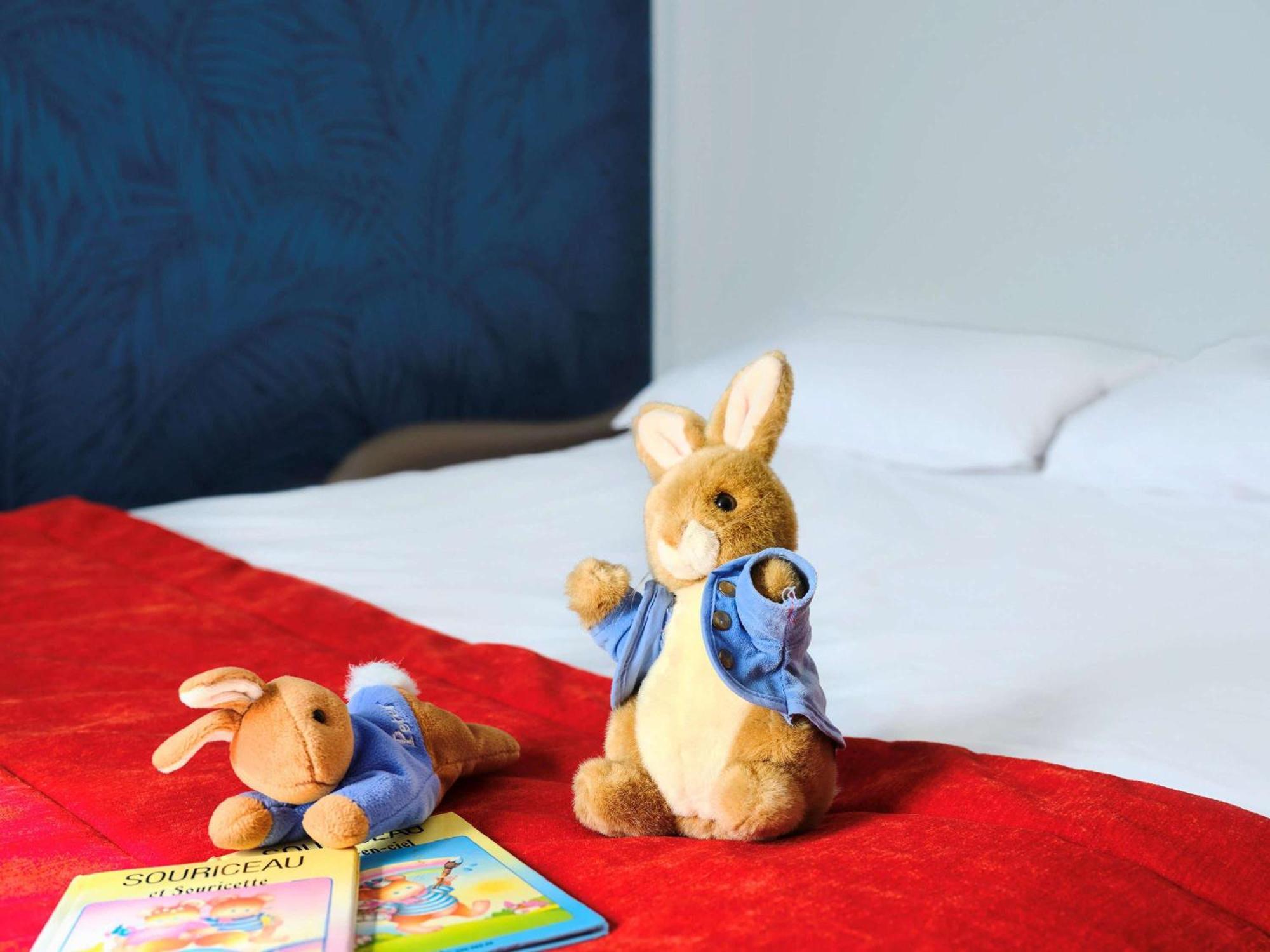 Mercure Chartres Cathedrale Ngoại thất bức ảnh