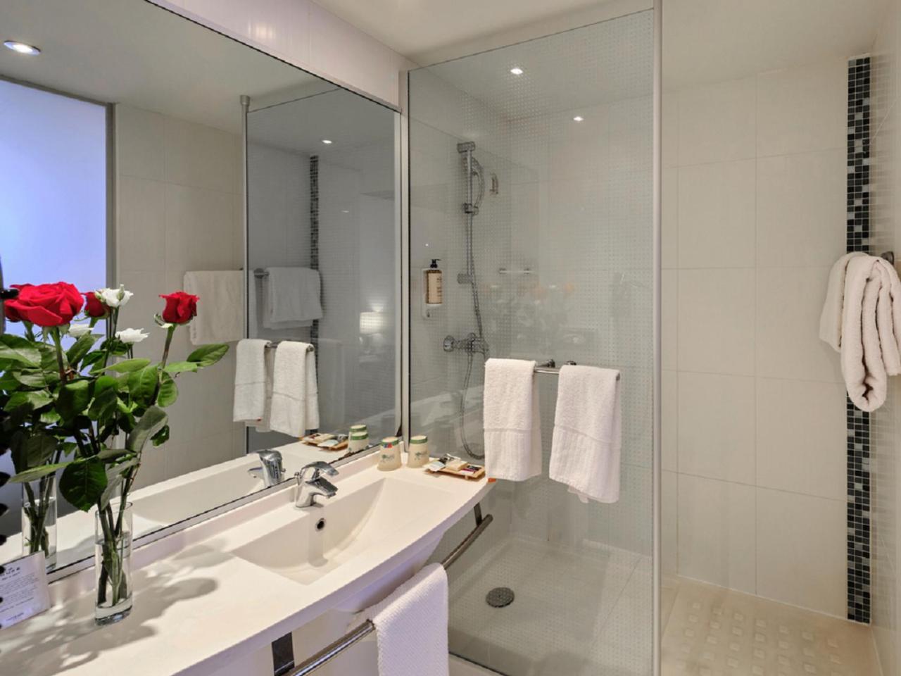 Mercure Chartres Cathedrale Ngoại thất bức ảnh